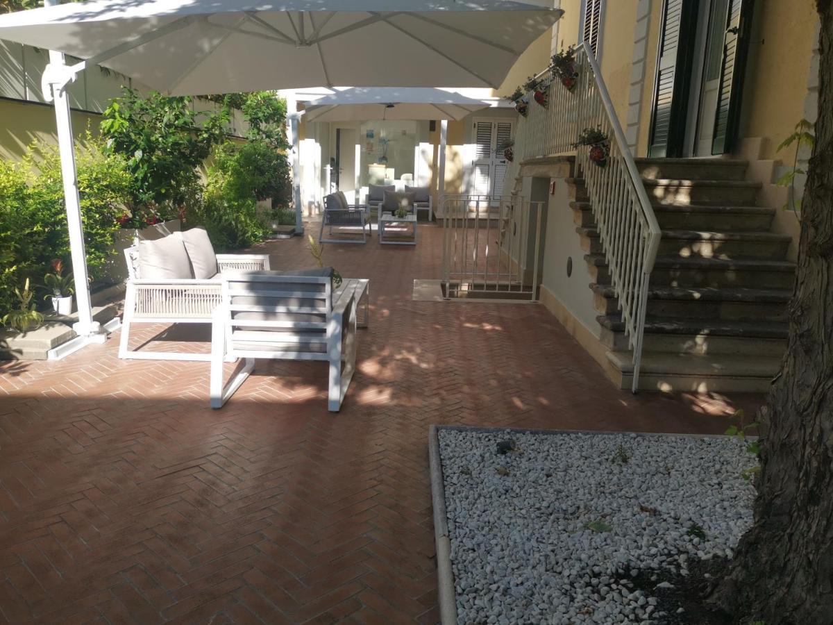 Euvodia Luxury Rooms Matera Exterior foto